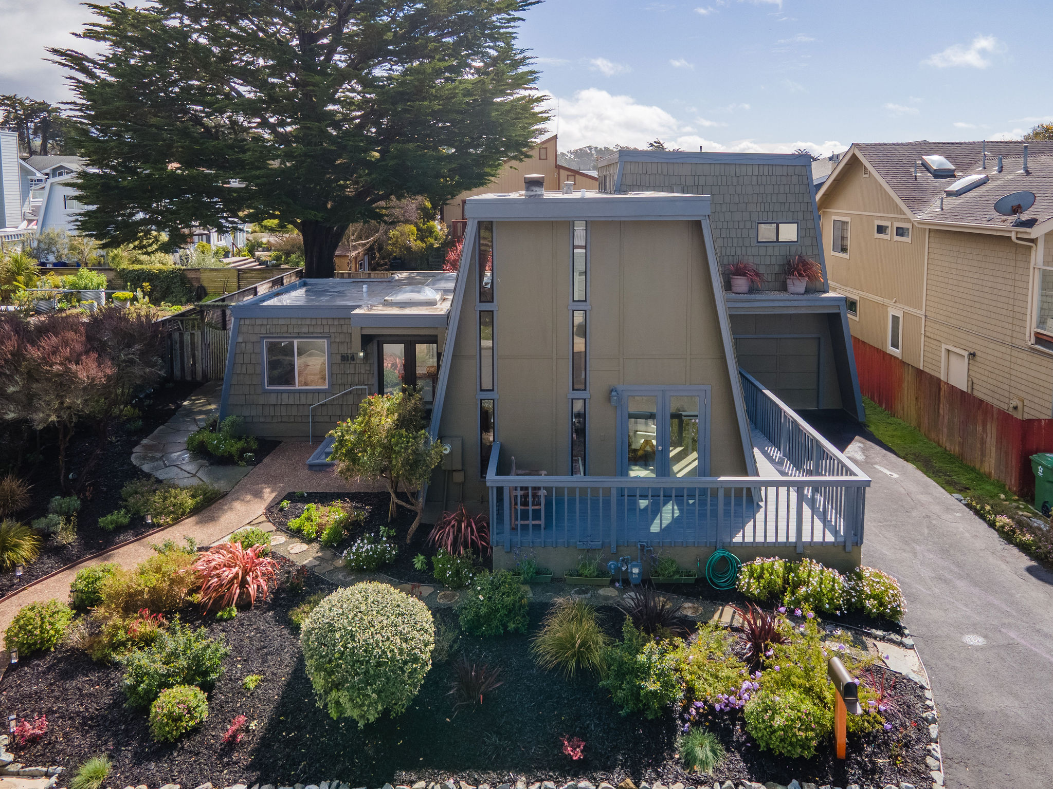 placeholder image-sq